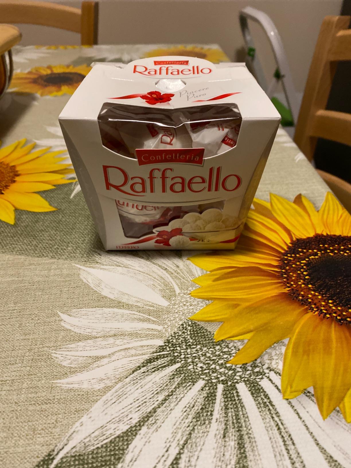 Ferrero Raffaello praline cocco mandorla 18pz 180g