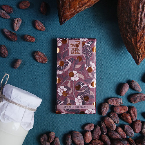 Theo & Philo 44% Milk tavoletta latte 45 g cremosa