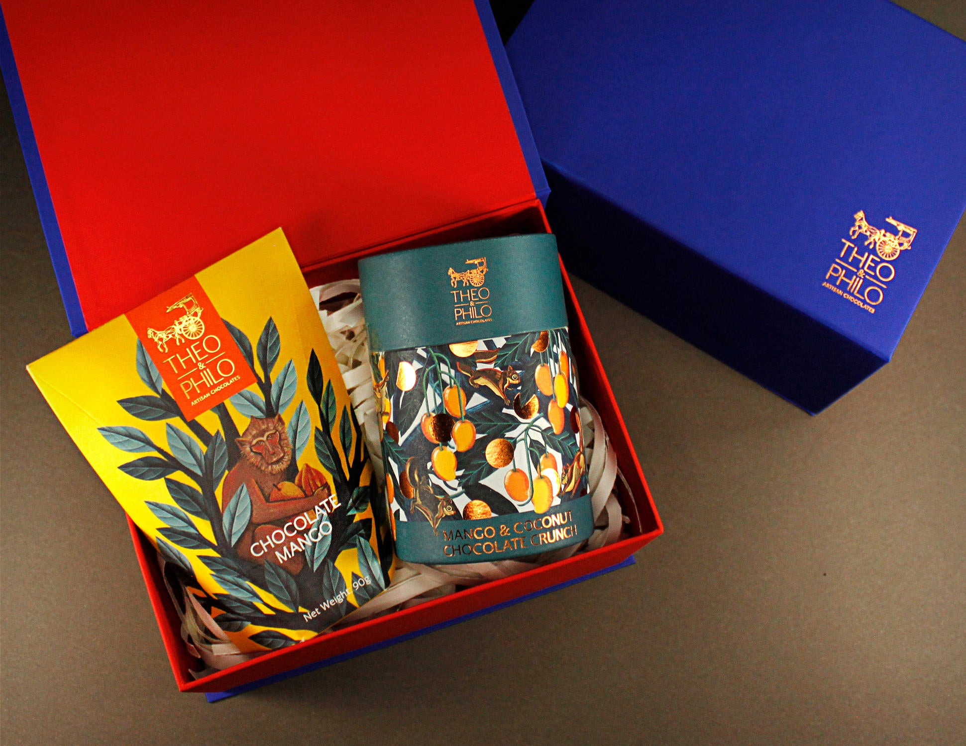 Theo & Philo Chocolate Mango Premium Box mango e 2 tavolette