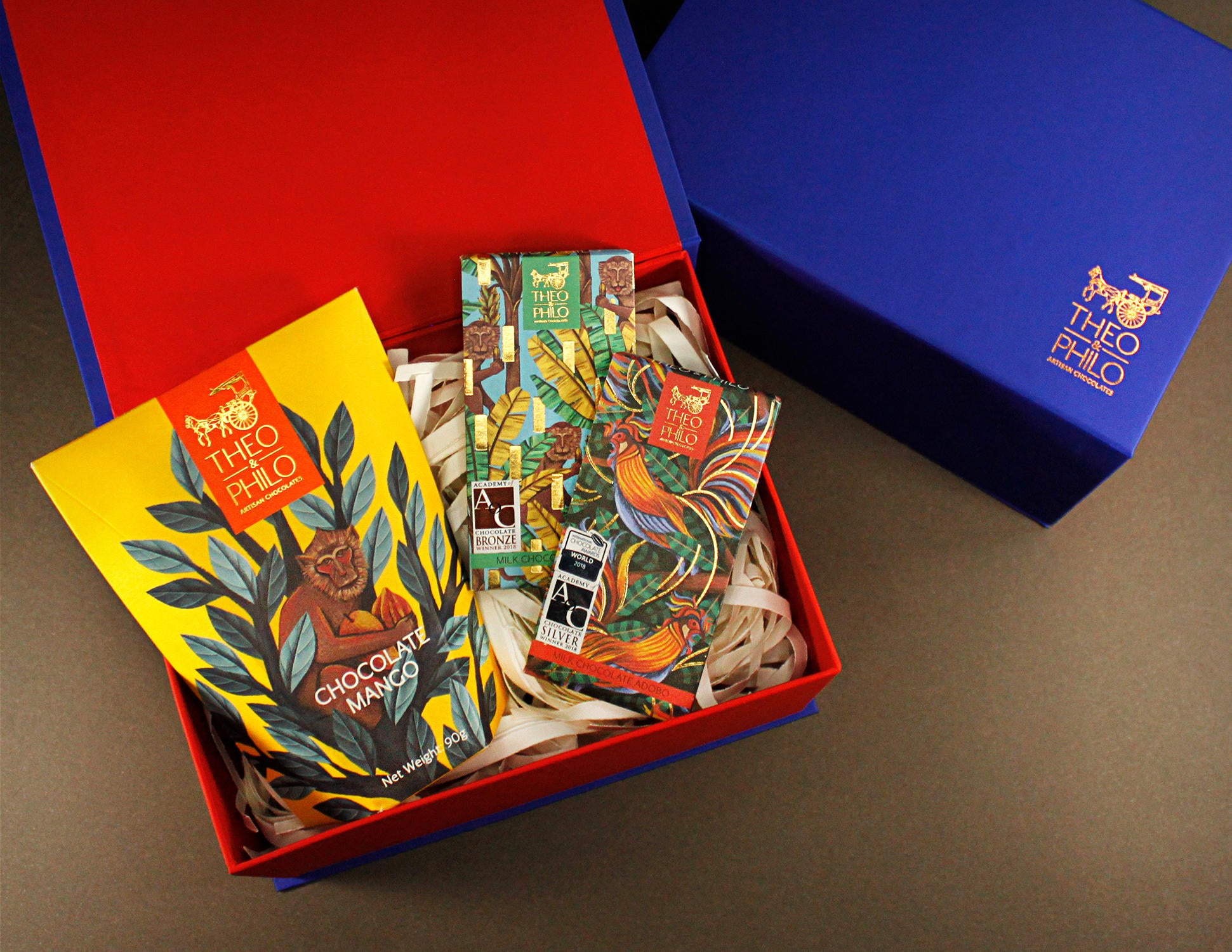 Theo & Philo Chocolate Mango Premium Box mango e 2 tavolette