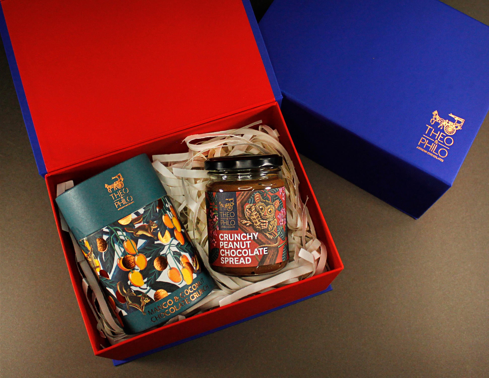Theo & Philo Gift Sets Mango Cocco Crunch set con 2 tavolette
